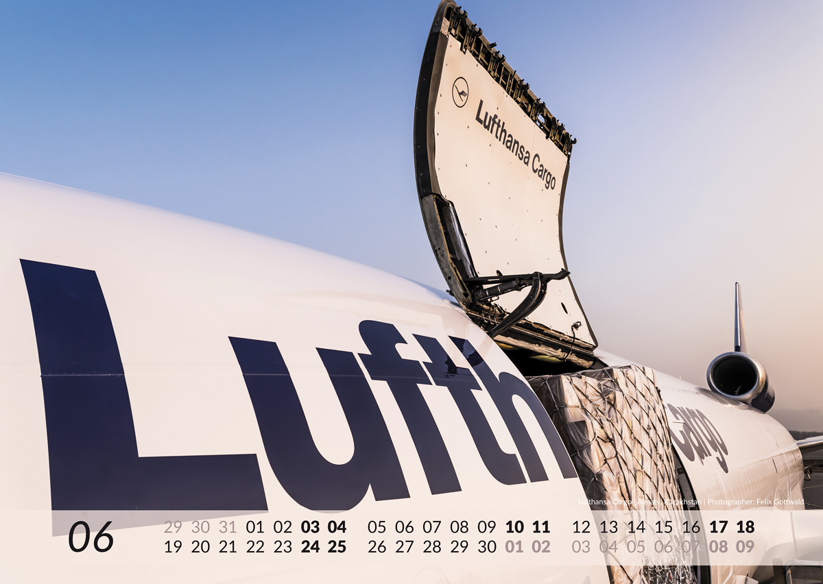 MD-11 Calendar 2017 June image